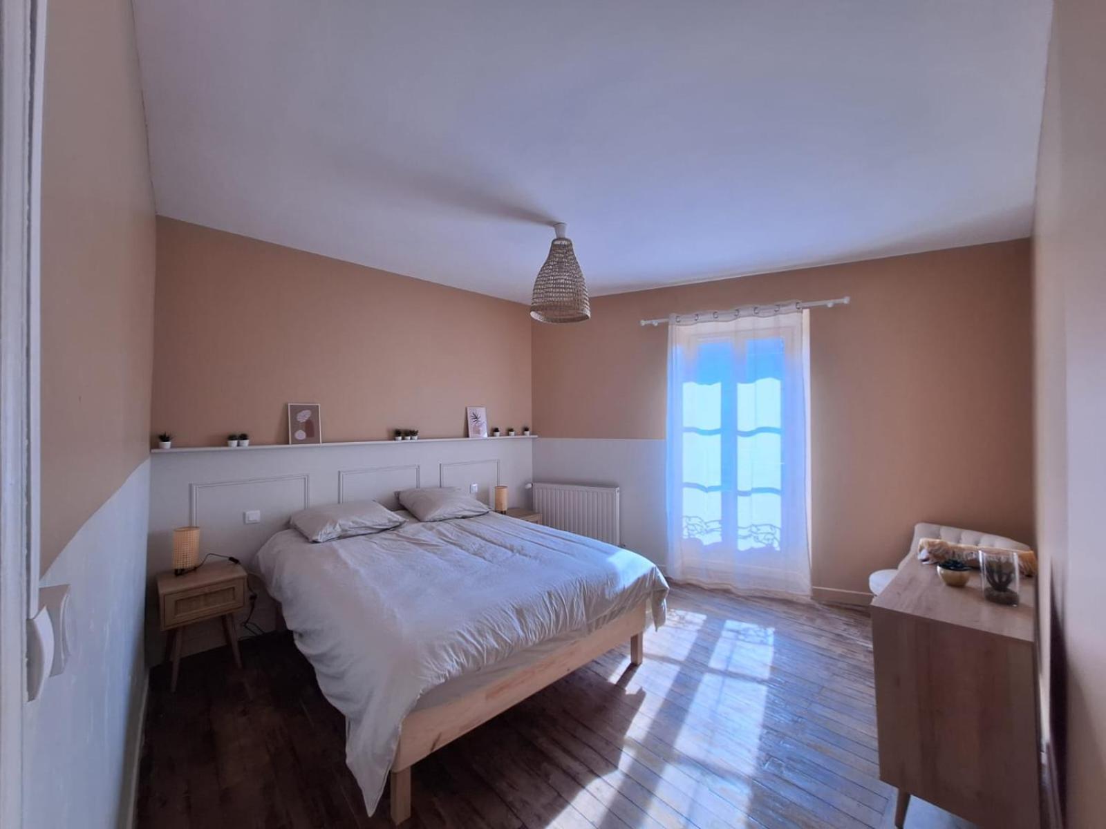 Charmante Maison A 2Min De La Porte St Jacques A פארטנה מראה חיצוני תמונה
