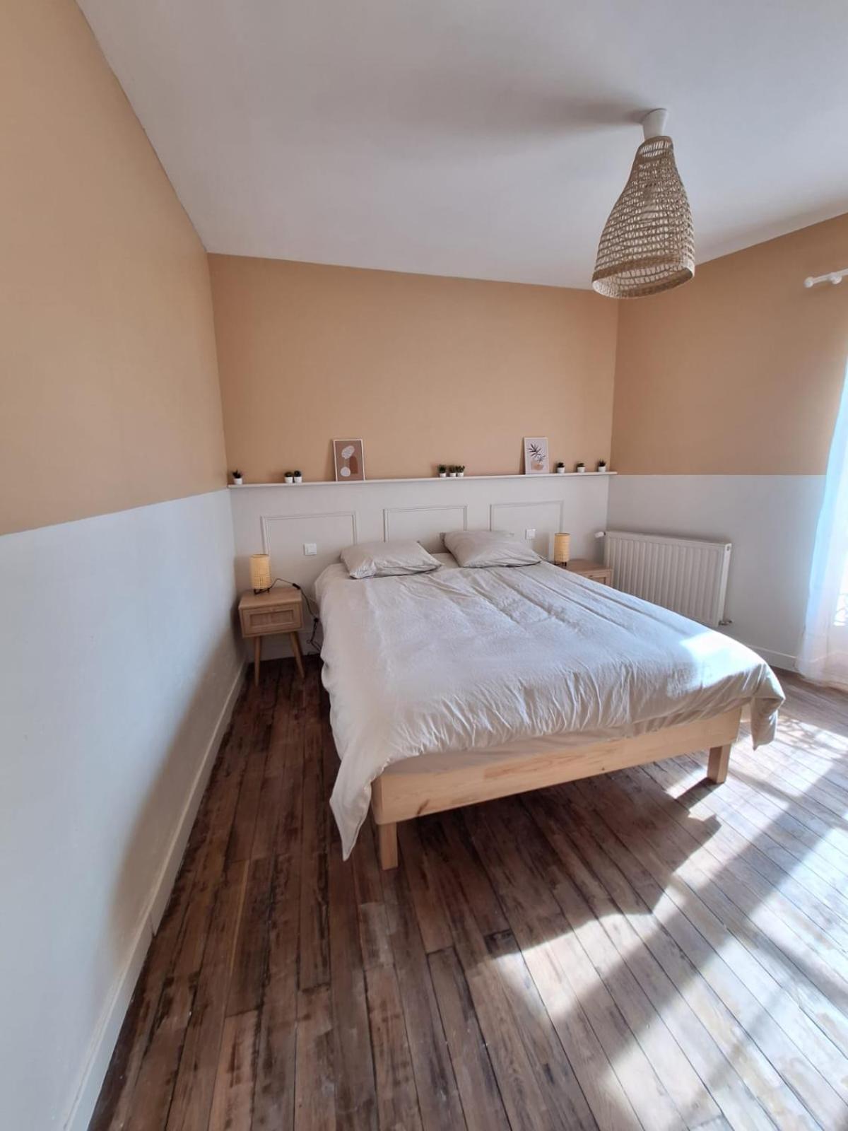 Charmante Maison A 2Min De La Porte St Jacques A פארטנה מראה חיצוני תמונה